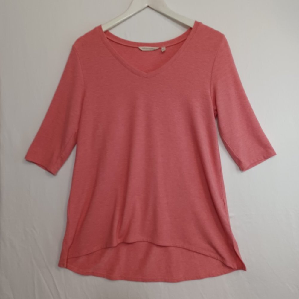 Soft Surroundings Top Short Sleeve V Neck Tee Shirt Salmon Coral Womens‎ Small